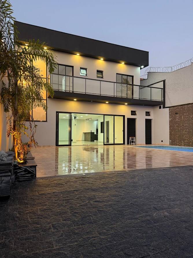 #106 - Casa para Venda em Jundiaí - SP